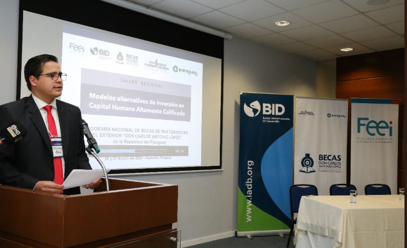 Programas de becas de la región analizan futuro BECAL